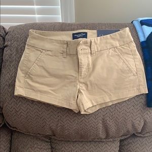 Khaki American eagle shorts